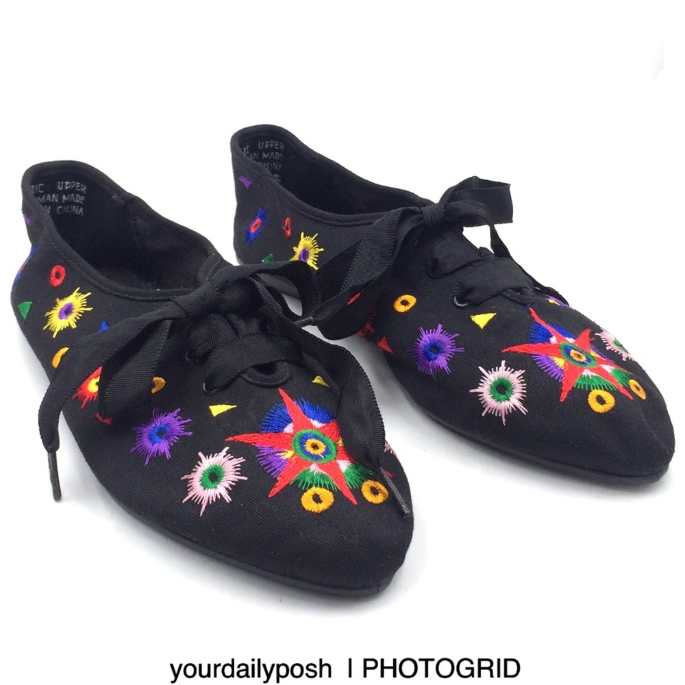 90s vintage embroidered multicolor black dance sneakers tennis shoes US 8.5